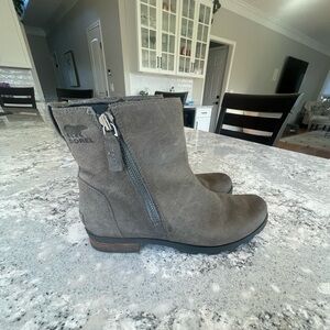 Sorel Women’s Boots- Barely Worn